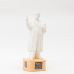 Скулптура „Методија Андонов - Ченто“