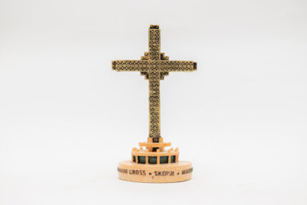 Скулптура „Милениумски крст“